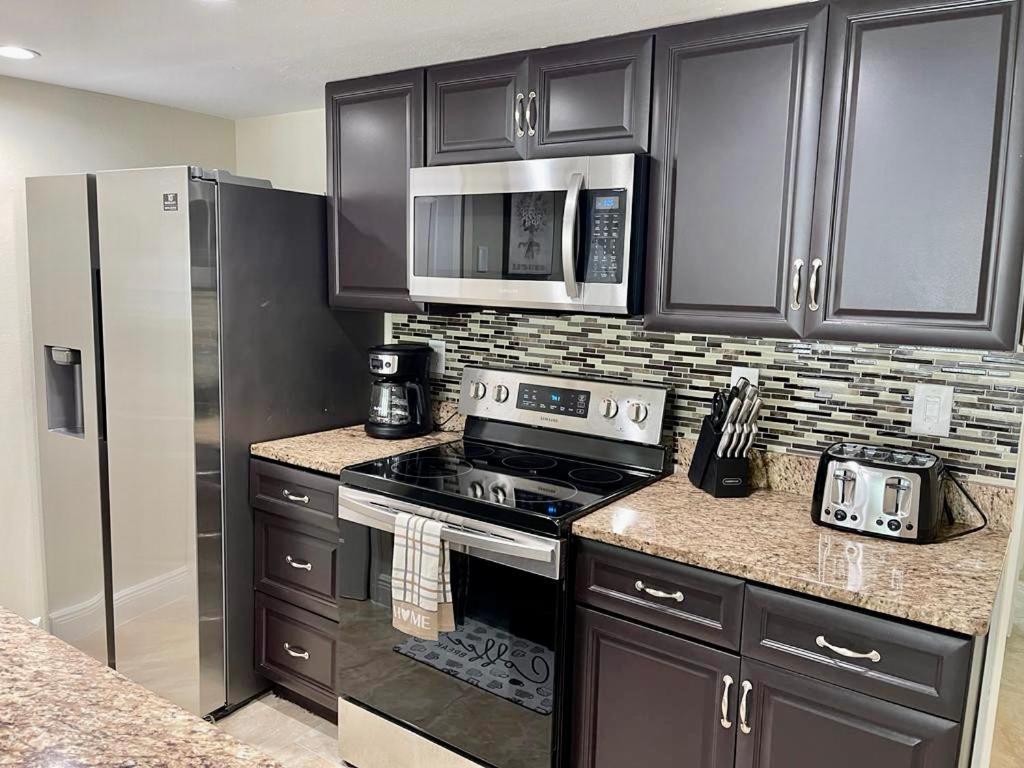 Grand Deluxe 3Br Condo Apartment Near Disney Parks Kissimmee Exterior photo